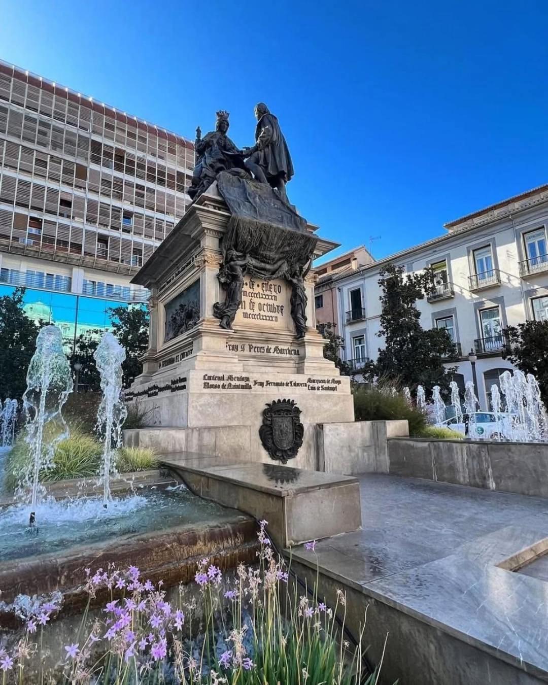 Home Suites Center Granada 2 Dış mekan fotoğraf